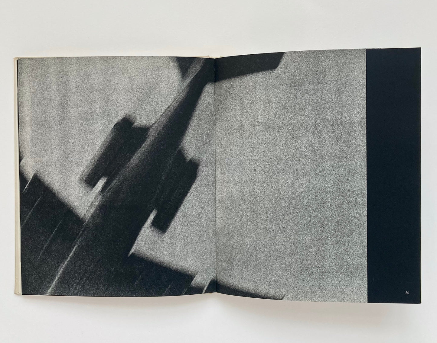 Tsuguhi Shinkawa - Shashinshu